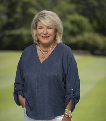 Portrait of Kelly Johnson, Sales Associate.